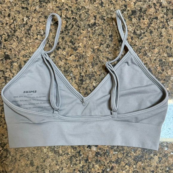 Soft Smoothing Seamless Scoop Bralette SKIMS Size Small - Picture 3 of 4